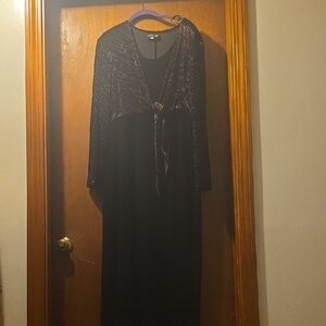 Onyx Nite Maxi Gown V-Neck Long Sleeve